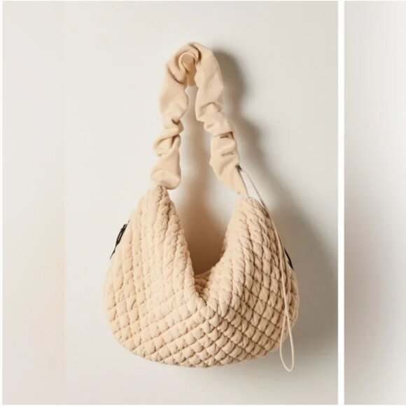 Free People NWT Pucker Up Fleece Carryall Slouchy Relaxed style large bag - Picture 1 of 5